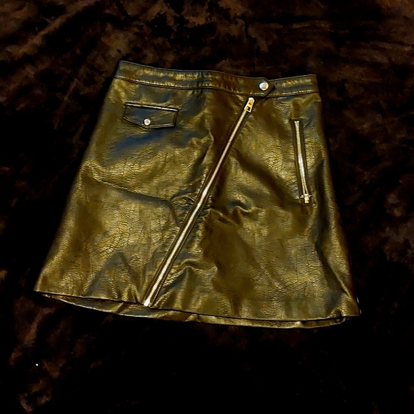 Faux Leather Zip Skirt - Picture 1 of 4